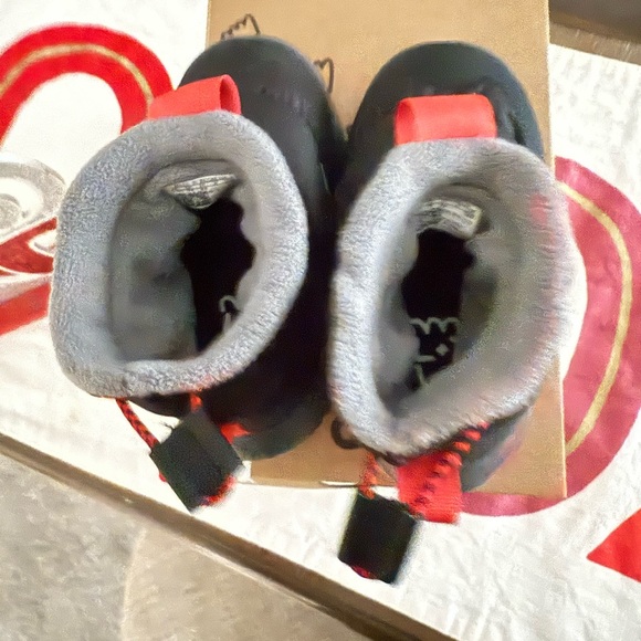 NOMOFIT Black Boot I - Picture 3 of 6